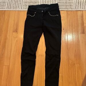 LF Black Skinny Jeans with skull pocket  Detail